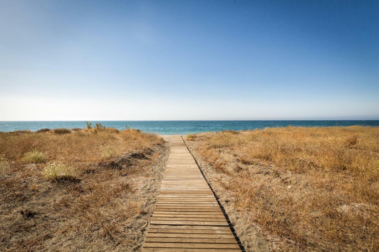 Sea & Mountain View Penthouse Daire Estepona Dış mekan fotoğraf