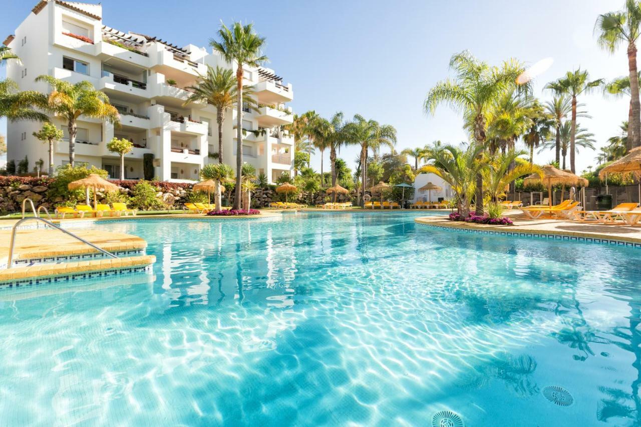 Sea & Mountain View Penthouse Daire Estepona Dış mekan fotoğraf