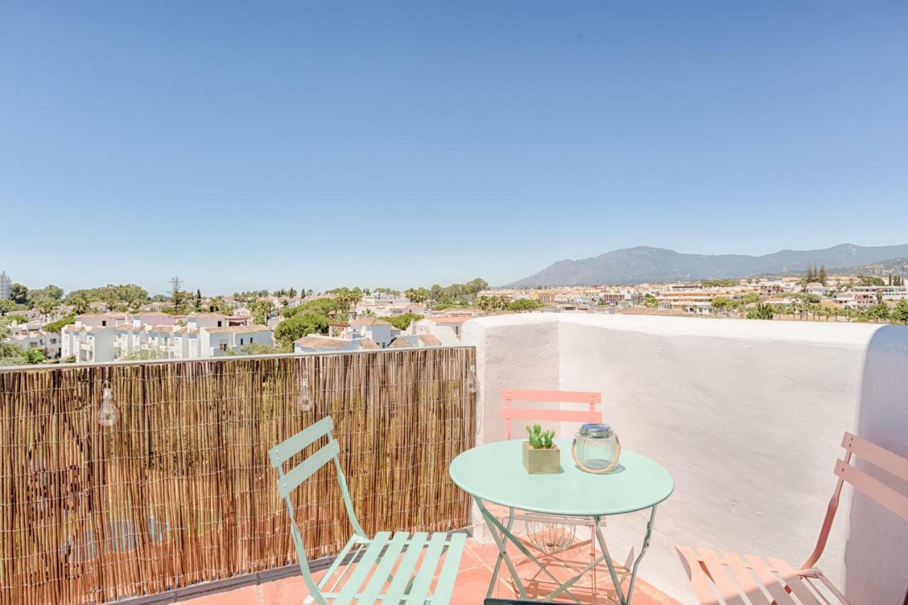 Sea & Mountain View Penthouse Daire Estepona Dış mekan fotoğraf