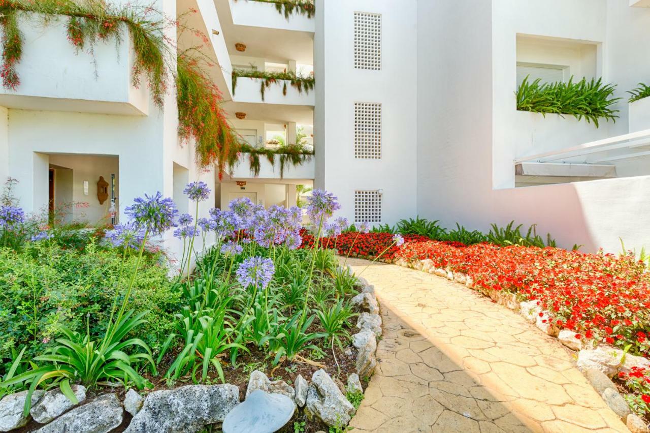 Sea & Mountain View Penthouse Daire Estepona Dış mekan fotoğraf