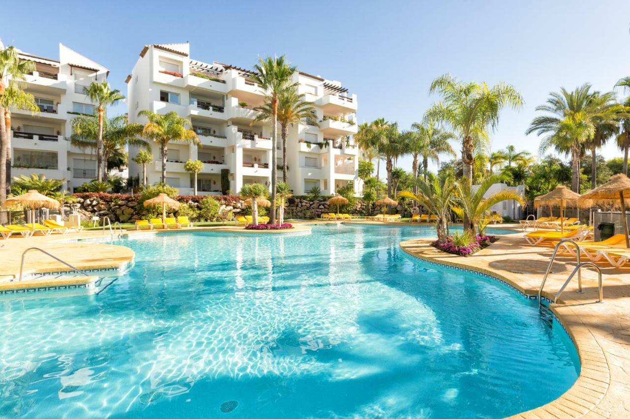 Sea & Mountain View Penthouse Daire Estepona Dış mekan fotoğraf